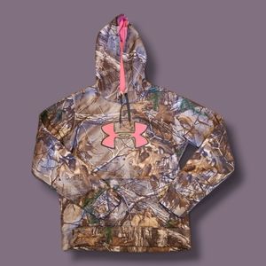 Women's Under Armour Camo Sweater - size M